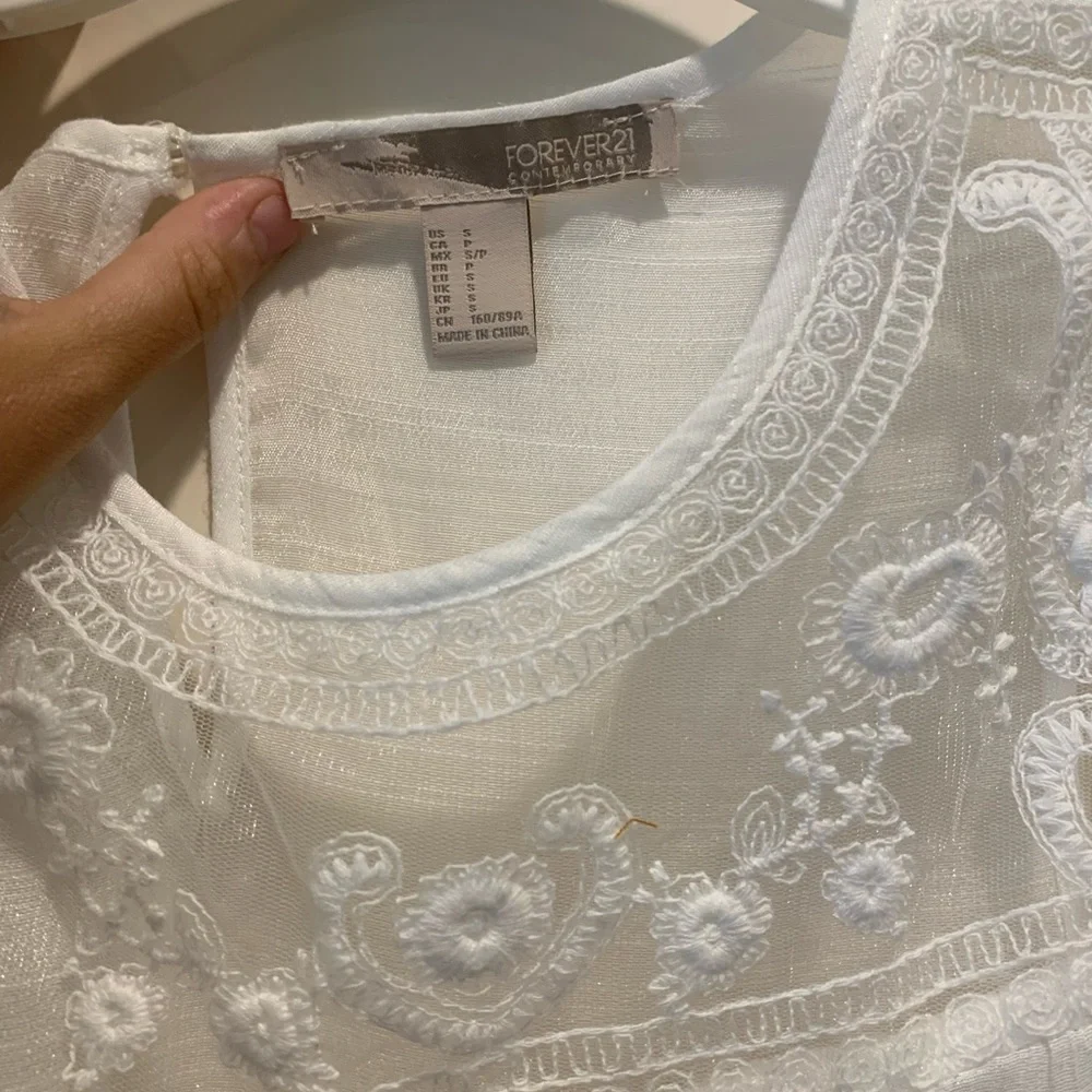 White forever 21 work blouse - Picture 4 of 4